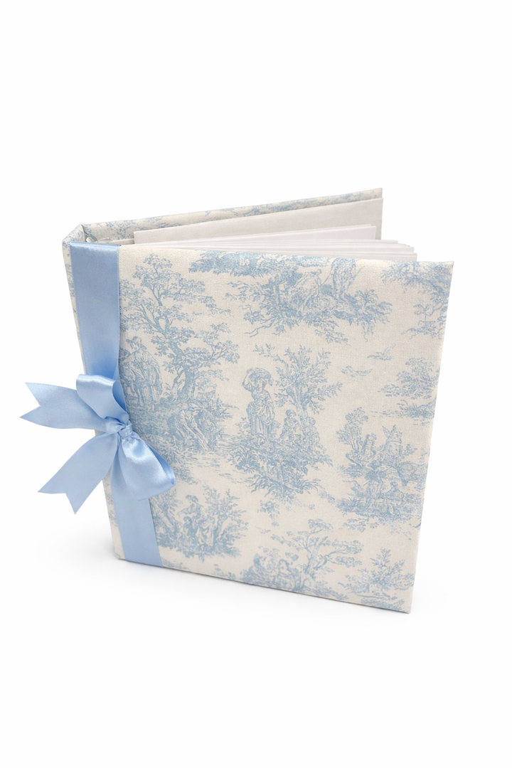 Toile Baby Book