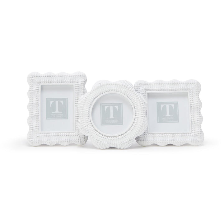 Scalloped Rattan Weave Frames