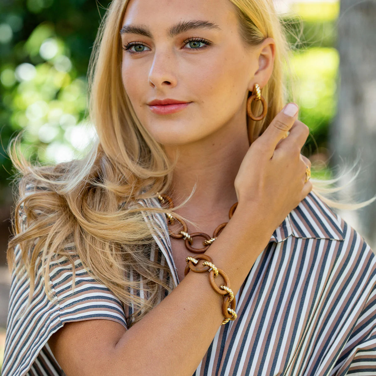Earth Goddess Link Bracelet in Teak