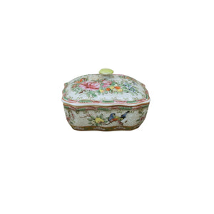 Vintage Rose Medallion Soap Box