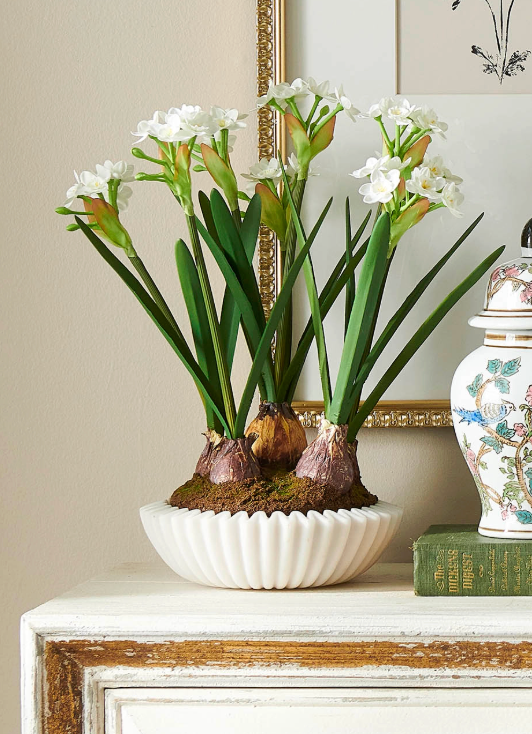 15" Narcissus Drop In