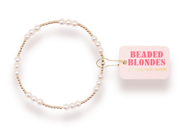 ILY Pearl Bracelet in Gold