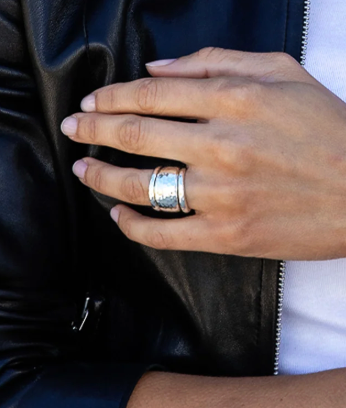 Cleopatra Band Ring In Silver