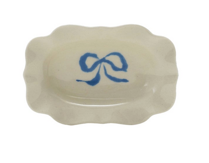Stoneware Scalloped Dish with Bow