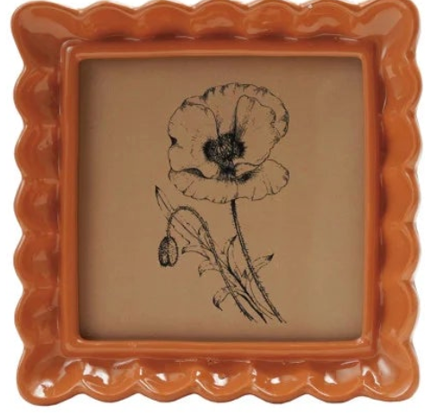 Resin Ruffled Photo Frame