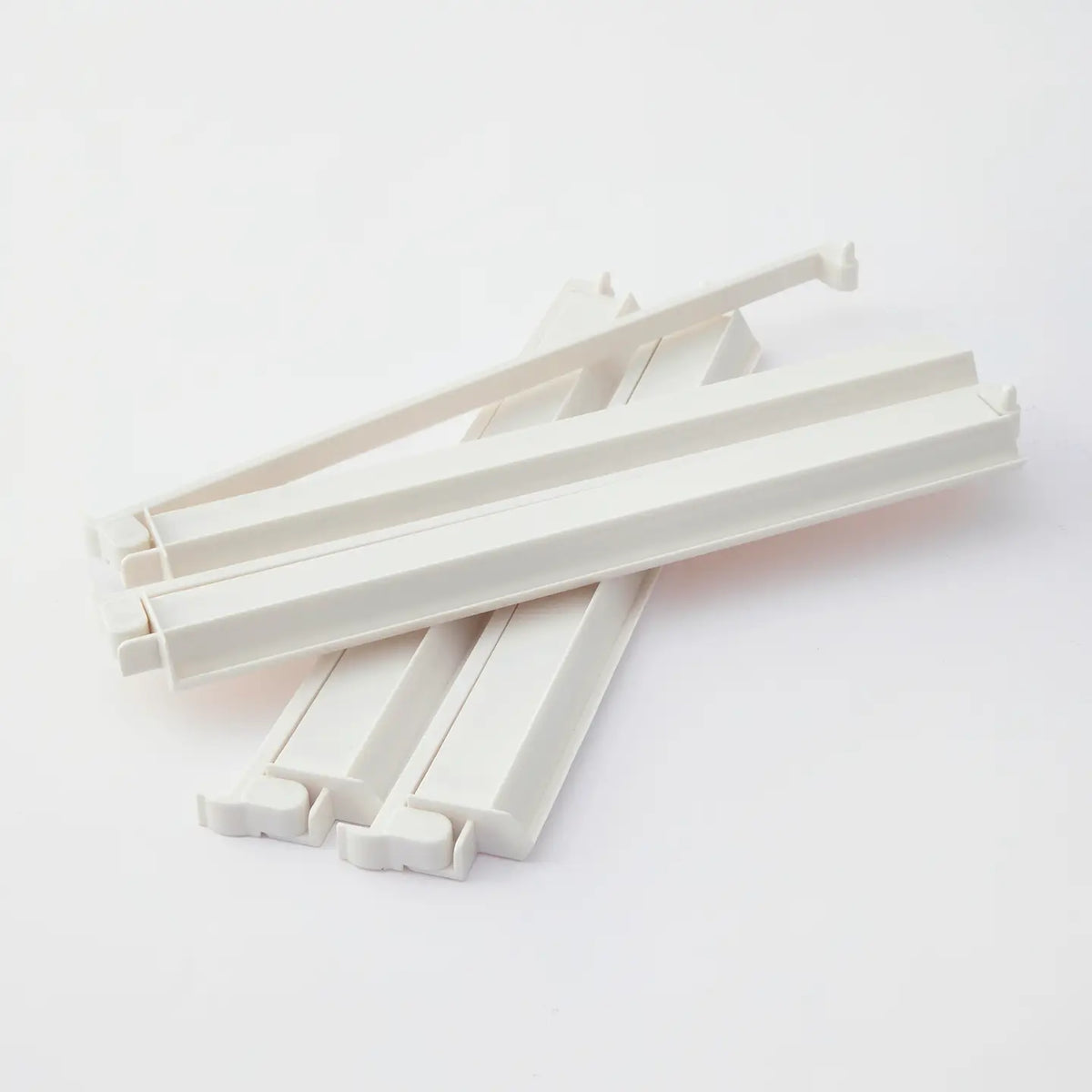 White Acrylic Rack & Pusher Set